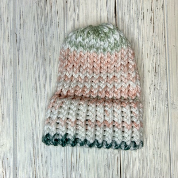 Chunky Hand Knit Preemie/Newborn Green and Pink Beanie Hat - Picture 1 of 3